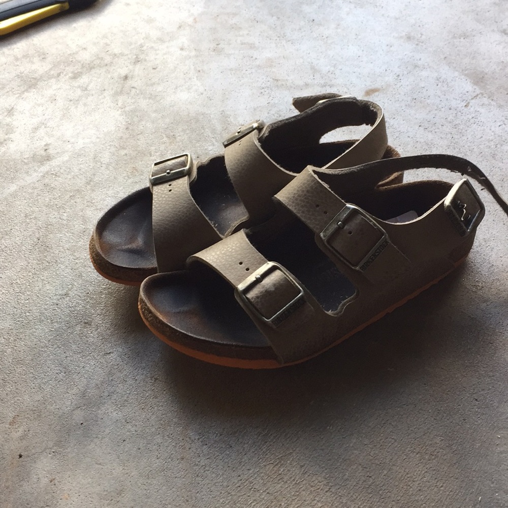Birkenstocks taupe sandals size 1